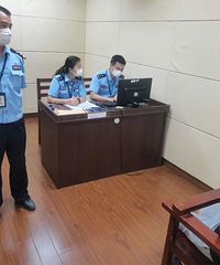 Ϊ�˲����Ŷӣ���������һ�С�4����׬��10��