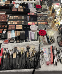 �̵㻯ױʦ��õ���Ȼ�ױ�嵥��ƽ�۹󸾶��У�