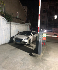 ���������ͷ����Ȼ����·�ԣ���Ȼ��˵���ֱ��׳