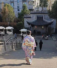 Ů�ӹ��ҹ����մ��ͷ��Ͻ֣�����ͨ����