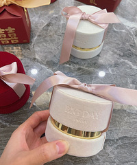 ������ճ����Ǹ���������1Ԫ������ϲ�Ǻкϼ�