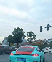 ���������ġ���ʱ������ɫ��ͦ���µ�