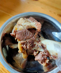 �����������Ķ����⣬�����˰˸����ͷ