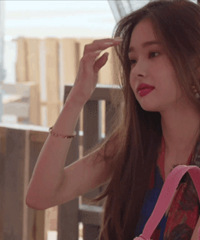 ������������̸������Ů�ˣ����ڳ�����