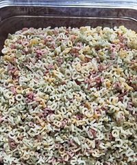 ��˵���������棬С����ʶӢ����ĸ����