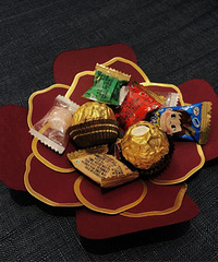 ��ϲ�ǺлῪ��