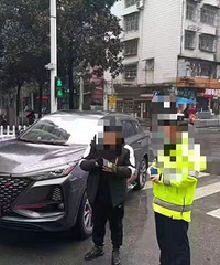 һ��SUV���Ϲ������ţ���ɲ����𻵣�Ŀǰ��˾���ѱ���������