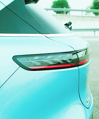 �ͼfree���̰� �۸�31.86��