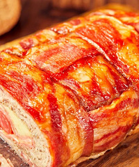 ��ΰ�ţ��Գ��߼��У�