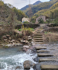 [������]�����˵ĸ���ɽһ�Σ����̶��츣��