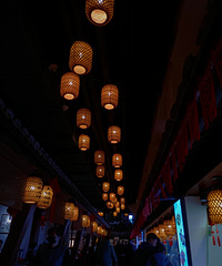 ̨����ʳ���ϵأ�������ɫС�Զ���