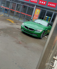 ���������ġ����̣�һ����hold��ס��