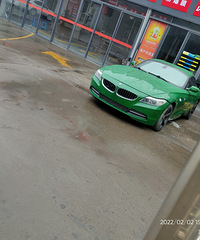 ���������ġ����̣�һ����hold��ס��