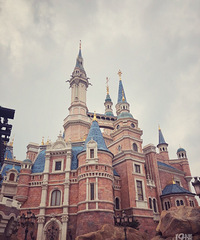 ����һ��̨�ݵĸ�λ���ѣ��������һ���Ƕ��٣�