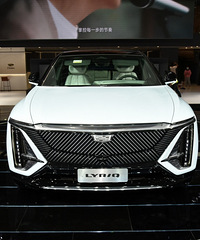 ���綯SUV֮����LYRIQ�ԱȰµ�e-tron����ѡ˭��