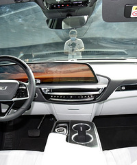 ���綯SUV֮����LYRIQ�ԱȰµ�e-tron����ѡ˭��