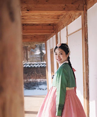 �������ռǡ�ȥ�ӱ���һ�γ������ӹ����ɣ��ӱ߳���ɽ���칥�ԣ�