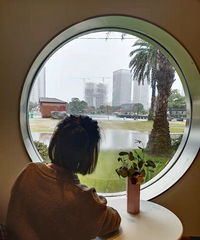 ��ֵ����Ȥ����겢���Ů���ӣ�����һ��90��С���