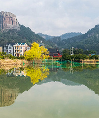 �ٺ������侾�ɫ