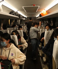 ���ᣬ������̨��25��ҽ����Ա��ҹ��Ԯ����