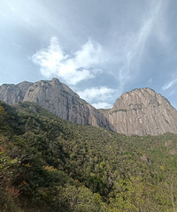 �㵴ɽ���������̽��