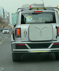 ���������ġ���һ�ο���Ұ����̹��300������˰棬��ÿ���