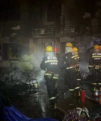 ̨��һС���賿���20������ƿ���ճɿռ�