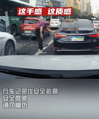 ��������氮���Ⱥ��̵�ʱ�����³������Լ�����������������