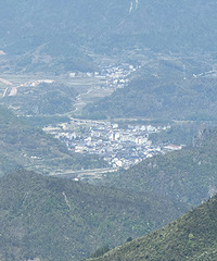 ͨ���ɾ���Ϫ��Ͽ��