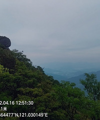 ���ɽ��ΡΡ���Ƽ��죬�۾��൱����