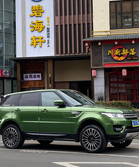 ���������ġ������ɫ�Ĵ�·����ͦ�ÿ���