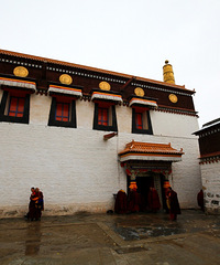 �������ߵ�������Լ��¸������ന����֮��������