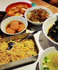 ��������ʳ�ֲݡ�+�ܵص��ĳ�ɳС��