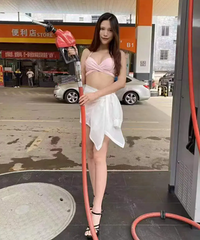 ����վ����Ů������ͣ�����������վ����ô������