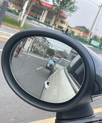 ���������ġ��Ⱥ��̵Ƶ�ʱ��о�����ֻ��������Ĵ��۾��ڿ�����