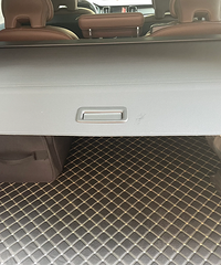 SUV���������������ʵͦ���ߵģ��������ʱ�򻹵ð���ж����