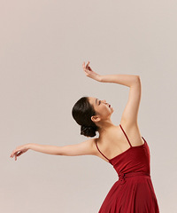 95������ҵ��MM�������ˣ�����Ů��ϲ���赸