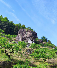 �ﳵǰ����ɸ�˿����߹���̨����������ȺɽϿ�ȹ۾�̨��ʯ����