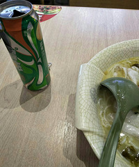 ���鵱�£����ж��ûȥ�ۺ����¹�����