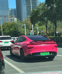 ���������ġ�����Υ�͸е�С��P7��β���Ƚ϶�����