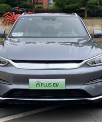 后悔买比亚迪,等了三个月提车1个月,车门接二连三坏