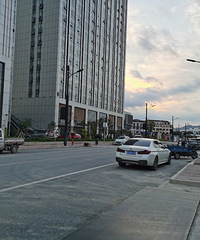 [����]���۸�¥�ĸо����е������ó��ܱ߷�չ��·��