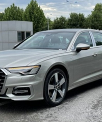 7�����е�9���³��������ڴ�˭��