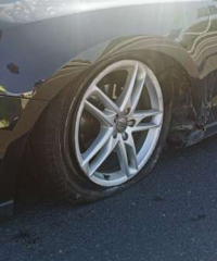 ��ʻԱ����������С��ʧ�س�ײ������