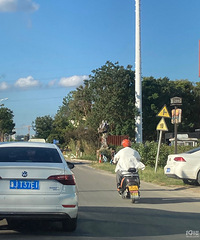 �ϻ��Ƶĵ綯���߻����������Ƿǻ���������