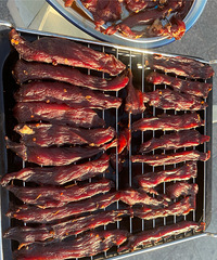 2��Ѽ���Ⱪɹ���죬���˷��Ѽ���