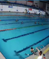 ���ʹ�ģ���ͯ��Ӿ����ˮ�������������������˷��֡�