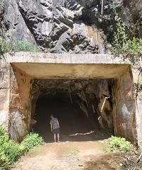 �����󶴳��������򿨵أ��ŵ�ʩ������ҹ�ⶴ...