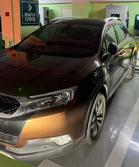 �����ͳ�����������ռ����ͣ�����ĳ�糵λ�ˣ�