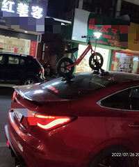 ���������ġ��������г�ԽҰ����ϧ���г�̫С��